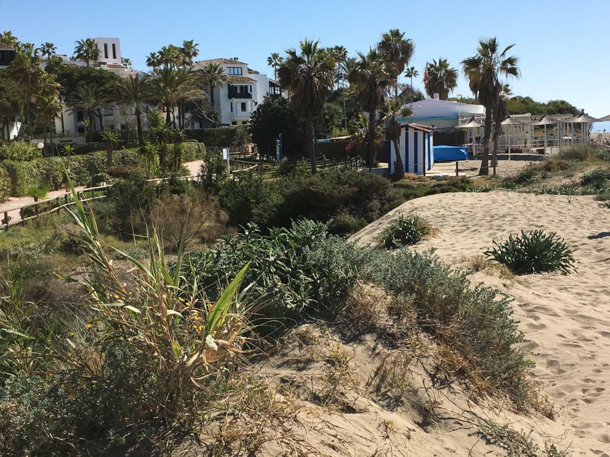 Estudio Con Insuperables Vistas Al Mar: Aparcamiento Marbella Exterior foto