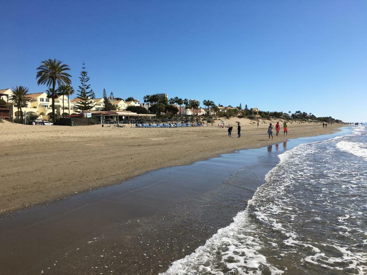 Estudio Con Insuperables Vistas Al Mar: Aparcamiento Marbella Exterior foto